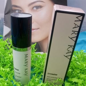 TimeWise® Skin Perfecting Serum: Unifies the appea